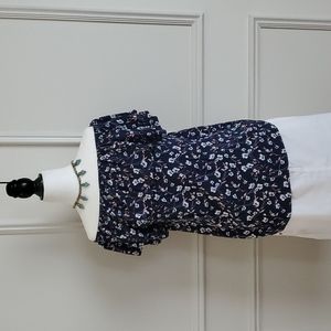 Suzy Shier summer top, off the shoulder, navy blue with flowe pattern. Size M.